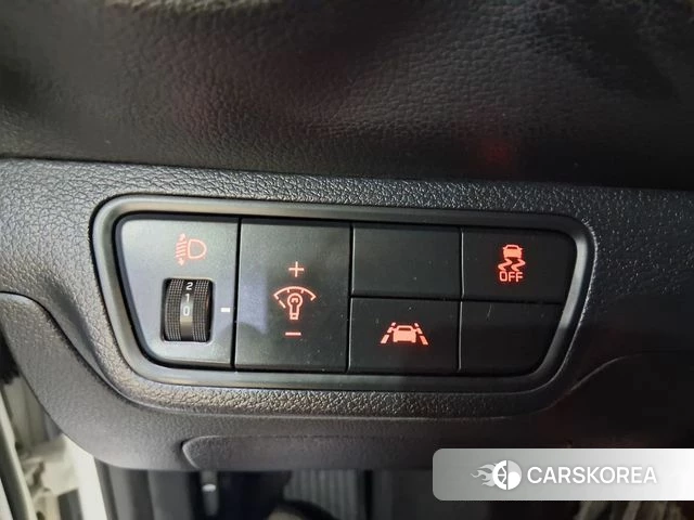 Kia Come New K3 id 4402936 из Кореи 14