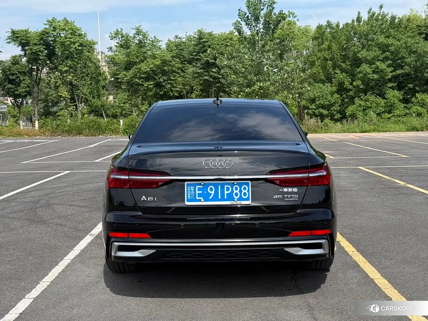 Audi A6L id 4545632 из Китая 18