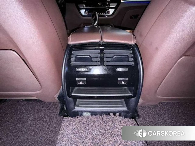 BMW 5 Series (G30) id 4338534 из Кореи 18