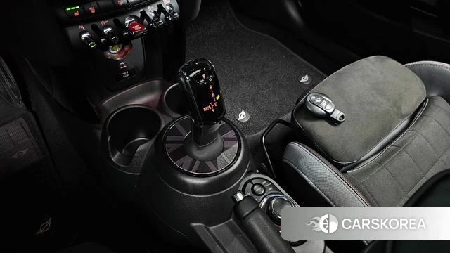 Mini Cooper S id 4608938 из Кореи 30