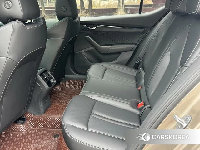 Skoda Octavia id 4380370 из Китая 24