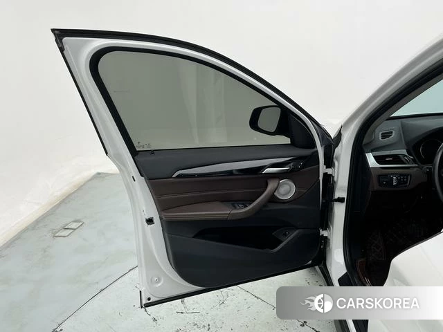 BMW X1 id 3927074 из Китая 26
