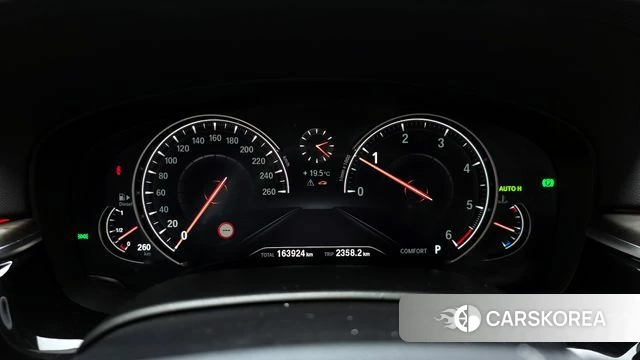 BMW 5 Series (G30) id 4180671 из Кореи 18