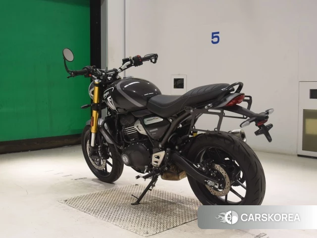 Triumph SPEED 400 id 4312952 из Японии 8