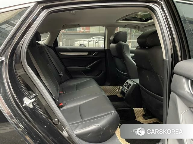 Honda Accord id 4297818 из Китая 15