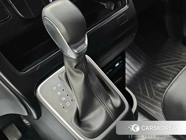Hyundai Staria id 4469695 из Кореи 18