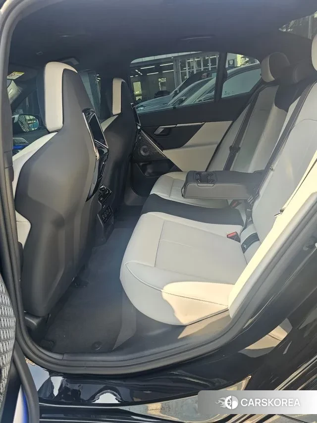 BMW M5 (G90) id 3775775 из Кореи 8