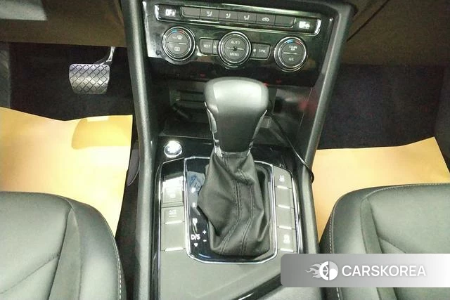 Volkswagen Tiguan L id 4276503 из Китая 15