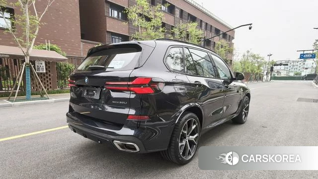 BMW X5 id 4277832 из Китая 15