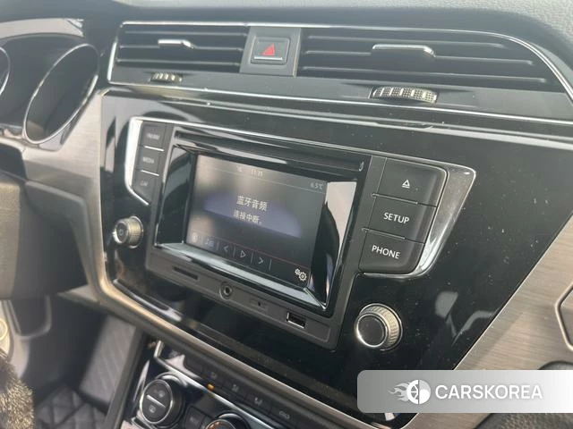Volkswagen Touran L id 4209122 из Китая 15