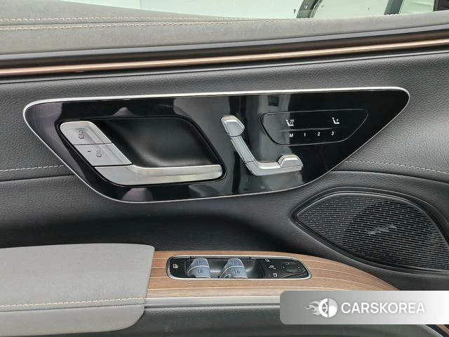 Mercedes-Benz EQS id 4314192 из Китая 19