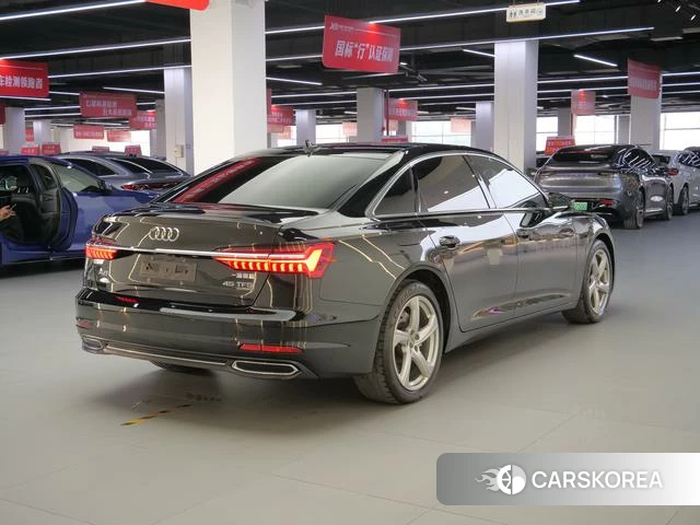 Audi A6L id 4221722 из Китая 18