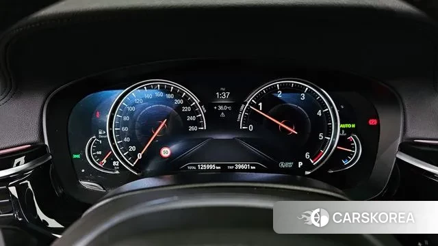 BMW 5 Series (G30) id 2966666 из Кореи 18