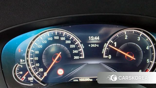 BMW 5 Series (G30) id 4384719 из Кореи 33