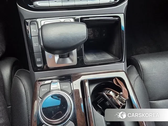 Genesis EQ900 id 3599220 из Кореи 15