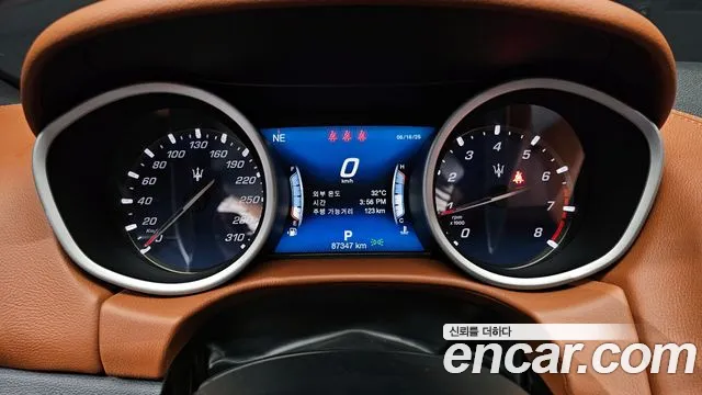 Maserati Ghibli id 2827404 из Кореи 18