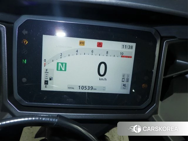 Honda CBR400R id 3949814 из Японии 32