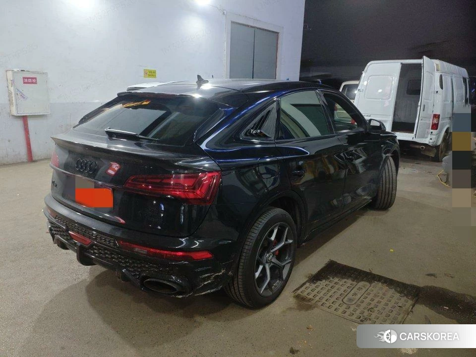 Audi Q5L Sportback id 4498883 из Китая 8