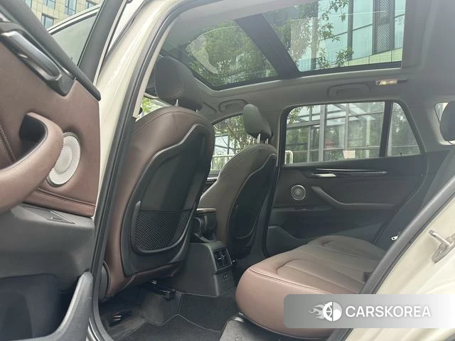 BMW X1 id 4265254 из Китая 8