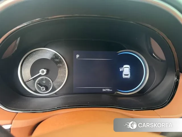 Genesis GV70 id 3696621 из Кореи 16