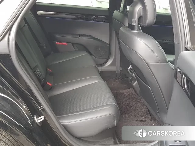 Hyundai Grandeur Hybrid (GN7) id 3507703 из Кореи 12