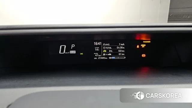 Toyota Prius C id 3374206 из Кореи 18