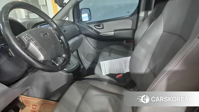 Hyundai The New Grand Starex id 4446416 из Кореи 18
