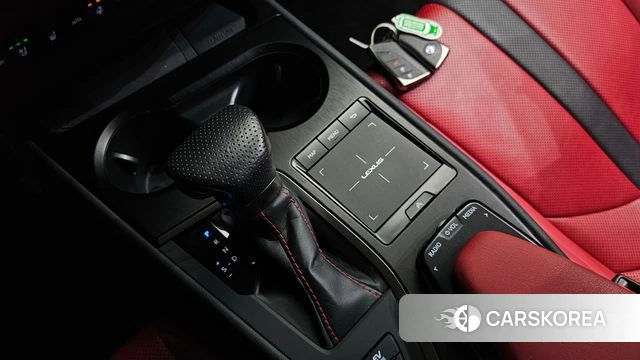 Lexus UX250h id 4362105 из Кореи 32