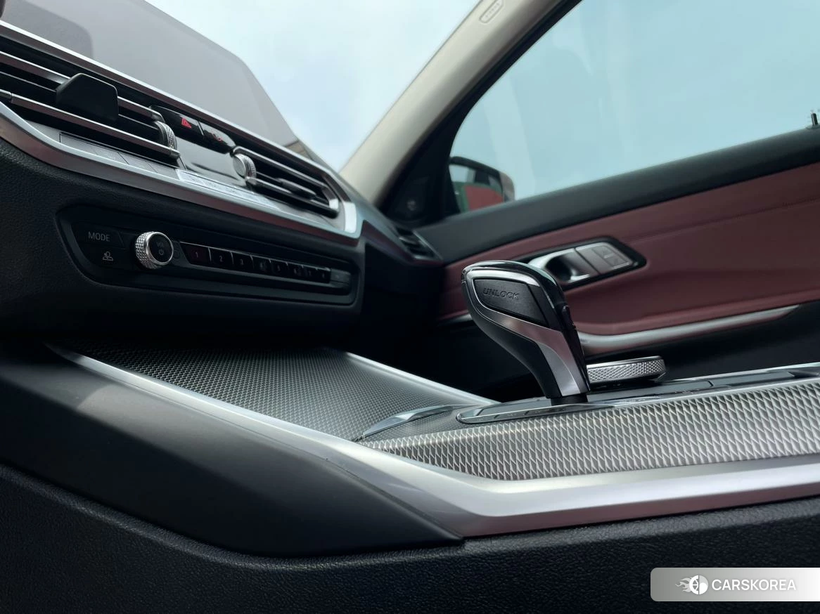 BMW 3 series id 4455291 из Китая 14