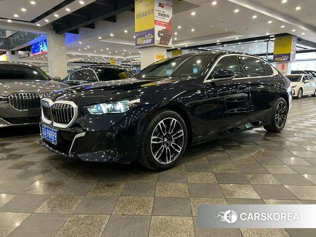 BMW 5 series id 3908084 из Китая 8