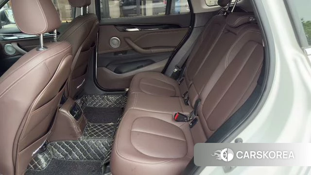 BMW X1 id 4359163 из Китая 8