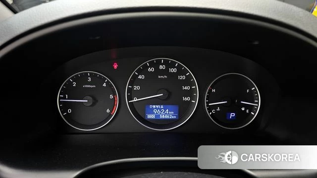 Hyundai The New Grand Starex id 3955835 из Кореи 18