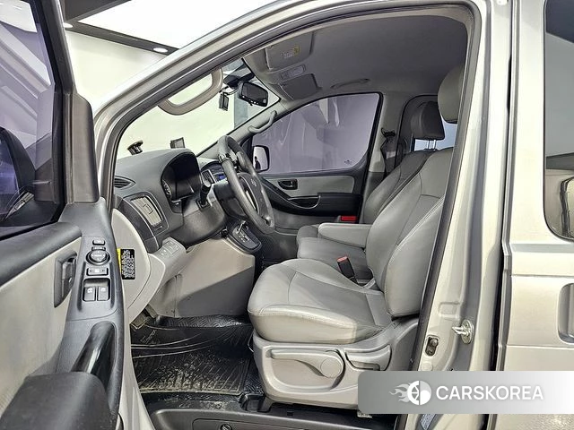 Hyundai The New Grand Starex id 4459766 из Кореи 18