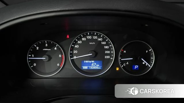 Hyundai The New Grand Starex id 3936680 из Кореи 18