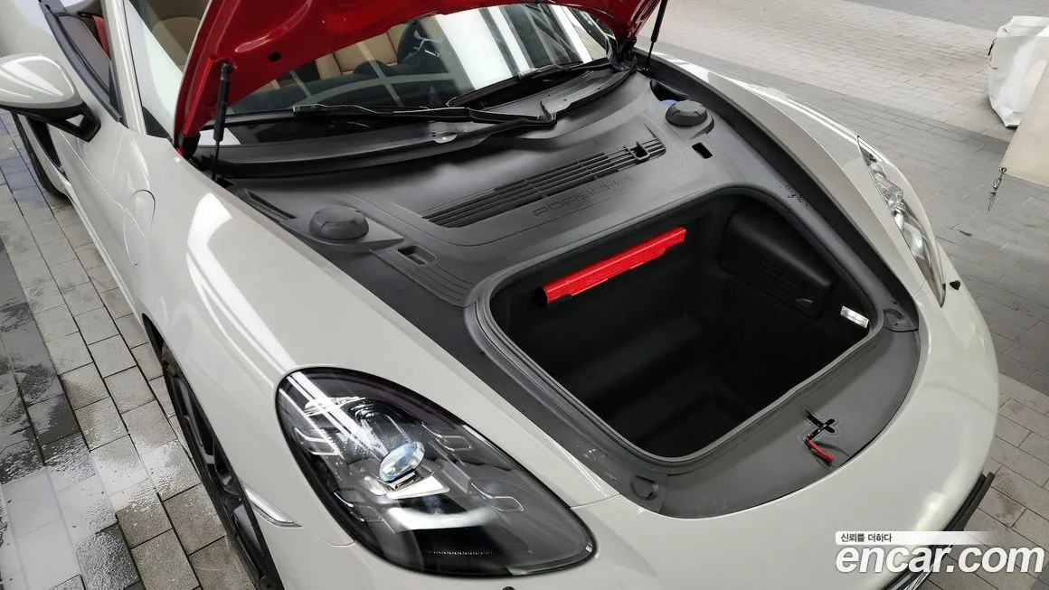 Porsche 718 Boxster id 2173819 из Кореи 8