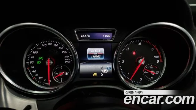 Mercedes-Benz GLE - Class W166 id 2835077 из Кореи 18