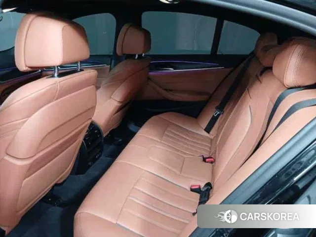 BMW 5 Series (G30) id 3473364 из Кореи 18