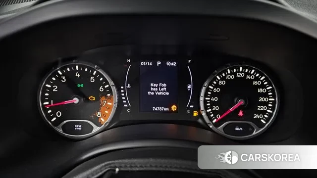 Jeep Renegade id 3583471 из Кореи 18