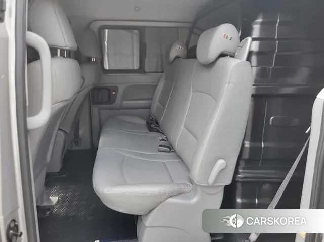 Hyundai The New Grand Starex id 3004458 из Кореи 18