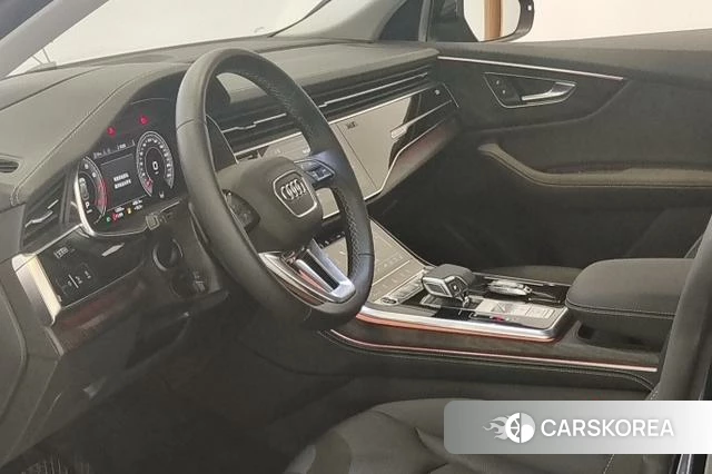 Audi Q8 id 3882254 из Китая 15