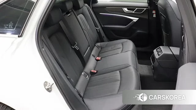 Audi A6 (C8) id 2959188 из Кореи 18