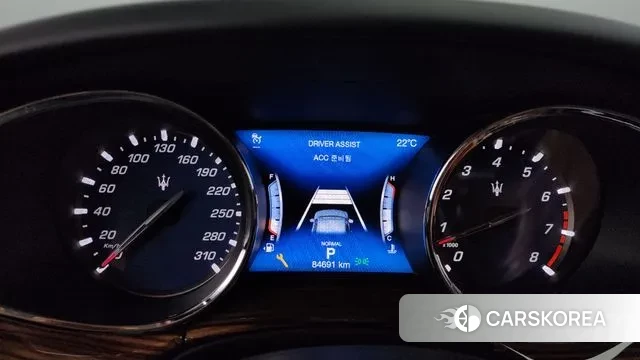 Maserati Quattroporte id 3182711 из Кореи 18