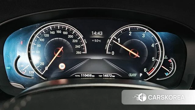 BMW 5 Series (G30) id 3808343 из Кореи 18