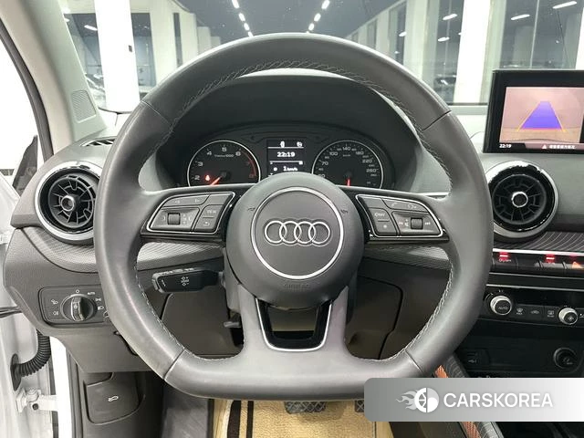 Audi Q2L id 4359319 из Китая 19