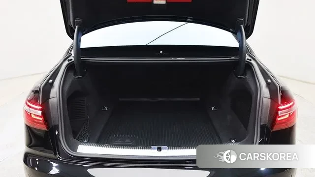 Audi A8 (D5) id 3059652 из Кореи 18