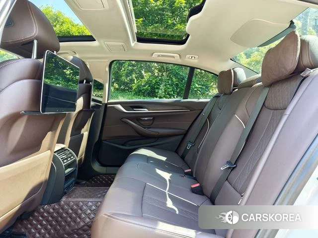 BMW 5 series PHEV id 4277992 из Китая 15