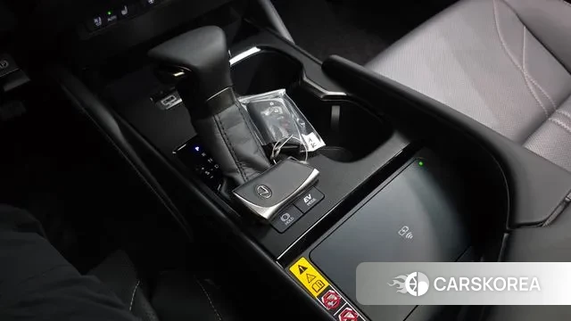 Lexus ES300h 7th generation id 3750966 из Кореи 18