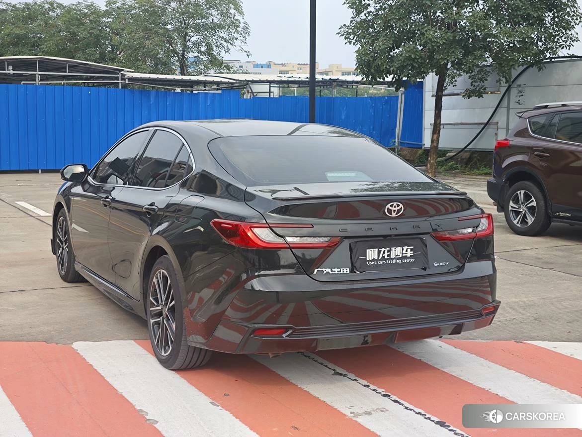 Toyota Camry id 4514019 из Китая 8