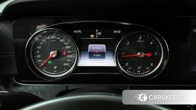 Mercedes-Benz E-Class W213 id 3375179 из Кореи 18