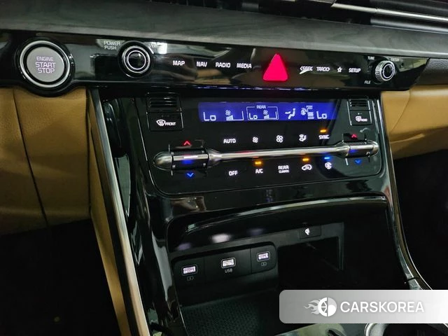 Kia Carnival 4th generation id 4724110 из Кореи 18